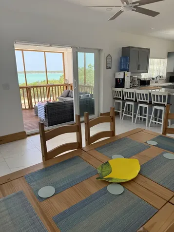 Sunny Hills Road Exuma BS