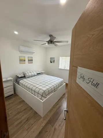 Sunny Hills Road Exuma BS