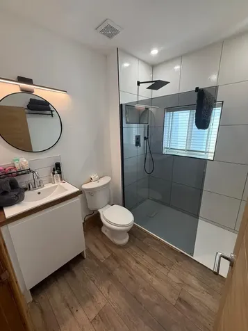 Sunny Hills Road Exuma BS