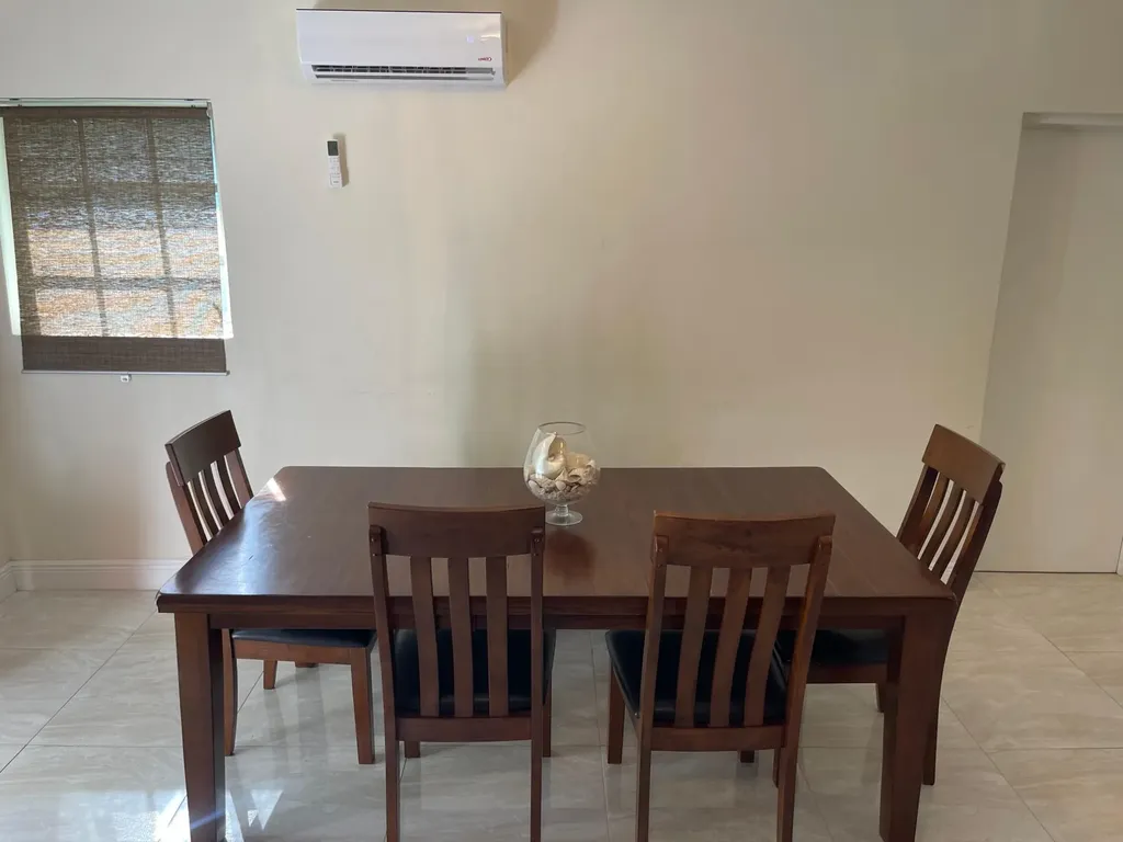 West Winds Cottage 172 New Providence Paradise Island BS