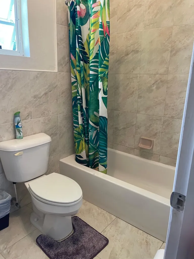 West Winds Cottage 172 New Providence Paradise Island BS