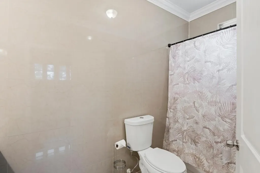 Tex Street New Providence Paradise Island BS