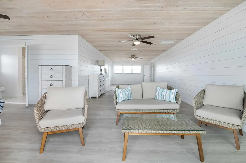 Crystal Waters And Villas Southern Elbow Cay Abaco BS