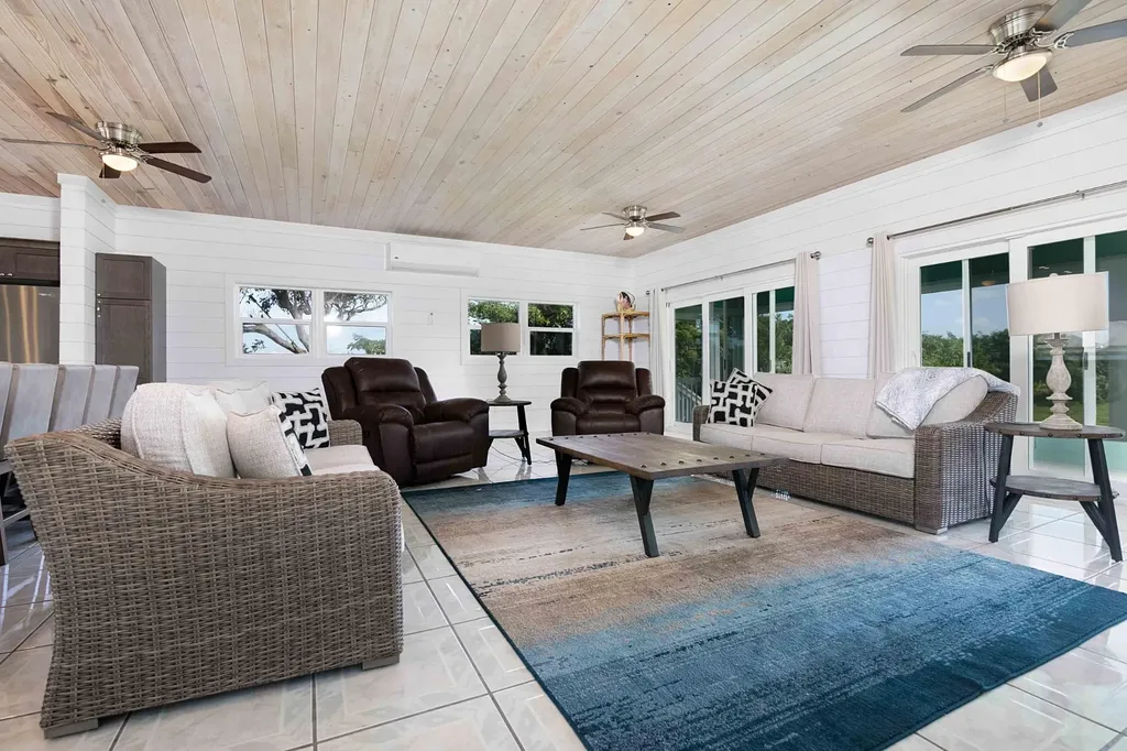 Crystal Waters And Villas Abaco BS