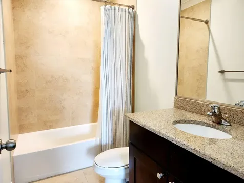 Balmoral Townhouse New Providence Paradise Island BS