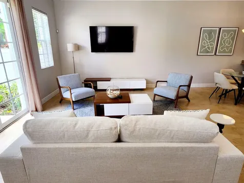 Balmoral Townhouse New Providence Paradise Island BS