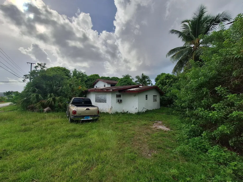 #26 Coral Heights New Providence Paradise Island BS