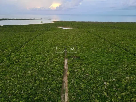 Tarpum Bay Lot# 32, Eleut Eleuthera BS