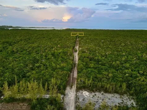 Tarpum Bay Lot# 31 Eleuth Eleuthera BS