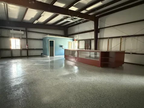 Queen's Highway Building Grand Bahama Freeport BS