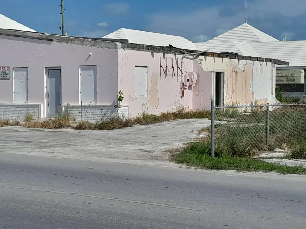 Queen Elizabeth Drive Abaco BS
