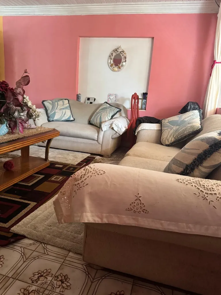 Robert Drive 8 New Providence Paradise Island BS