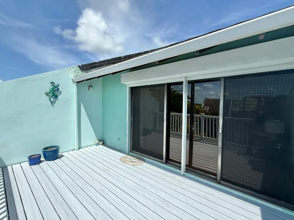 Winton Terrace Townhomes New Providence Paradise Island BS