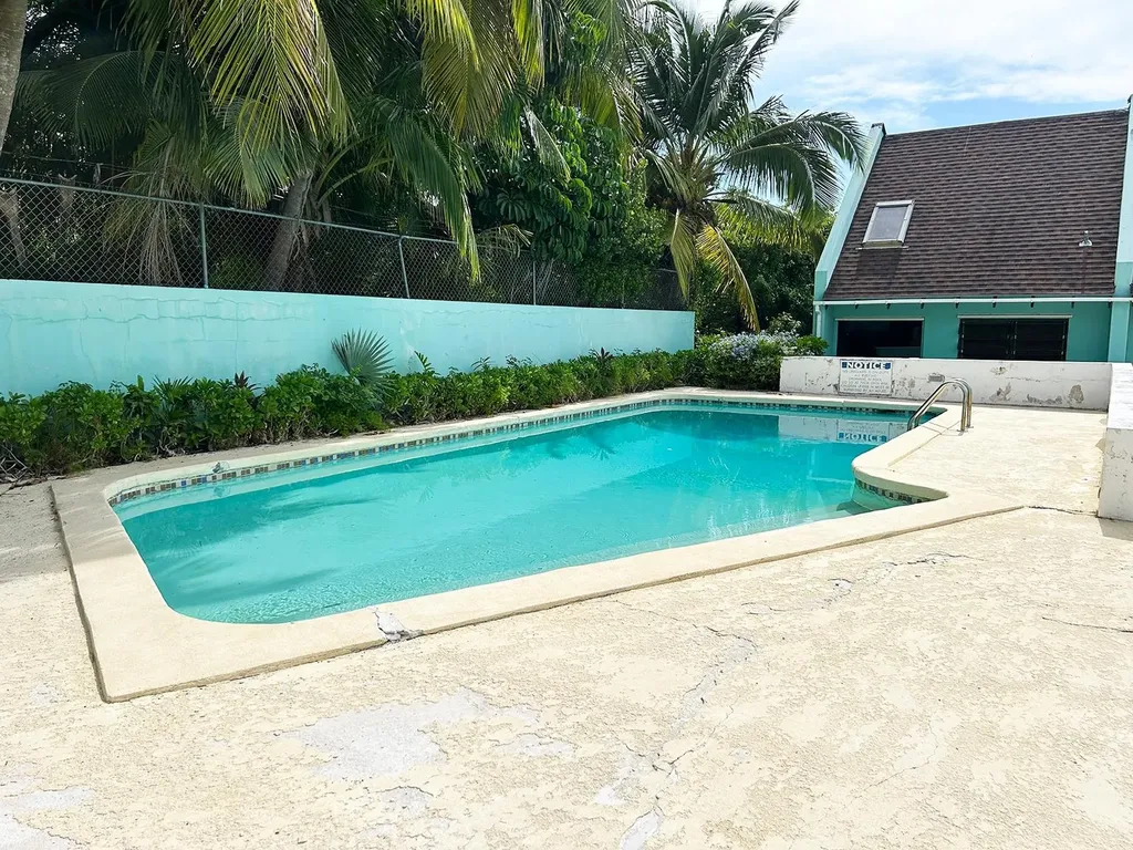 Winton Terrace Townhomes New Providence Paradise Island BS