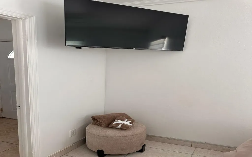 Rental Off Prince Charles New Providence Paradise Island BS