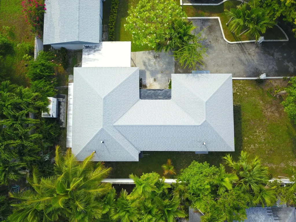 14 & 15 Hampshire Street New Providence Paradise Island BS