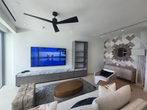 Goldwynn New Providence Paradise Island BS