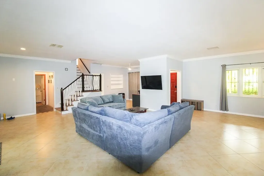 Seaview Lane 54 Grand Bahama Freeport BS