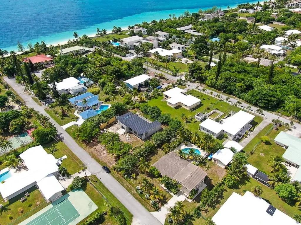 Seaview Lane 54 Grand Bahama Freeport BS