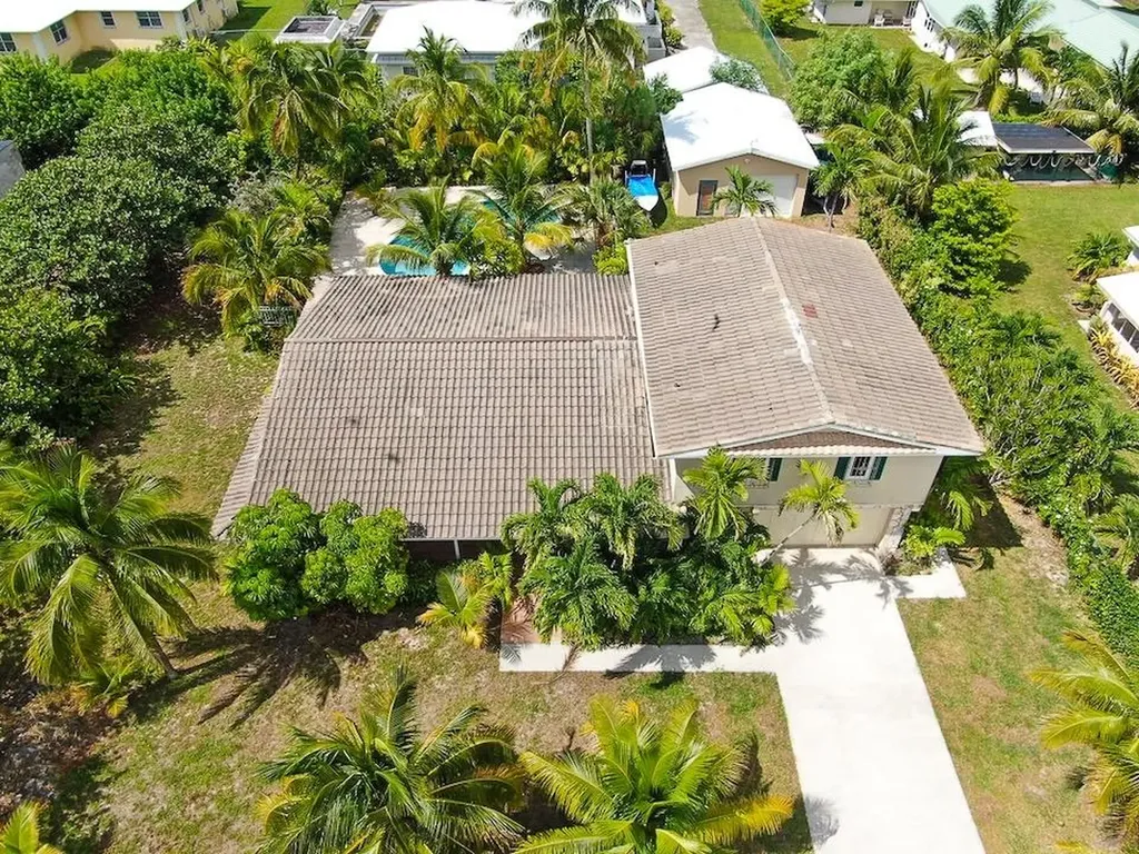 Seaview Lane 54 Grand Bahama Freeport BS