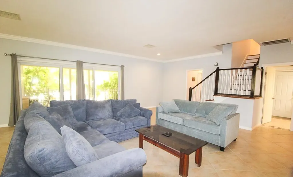 Seaview Lane 54 Grand Bahama Freeport BS