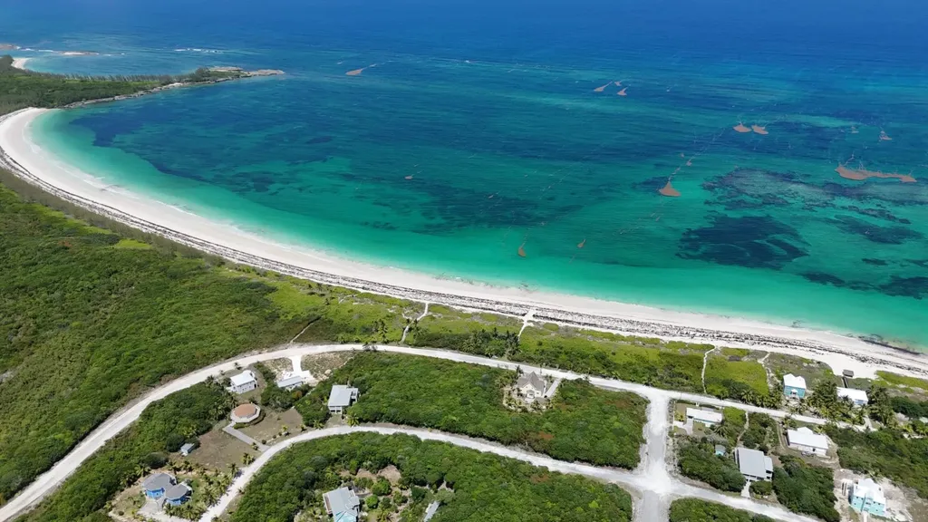 Isl Home Dev, Long Beach Abaco BS