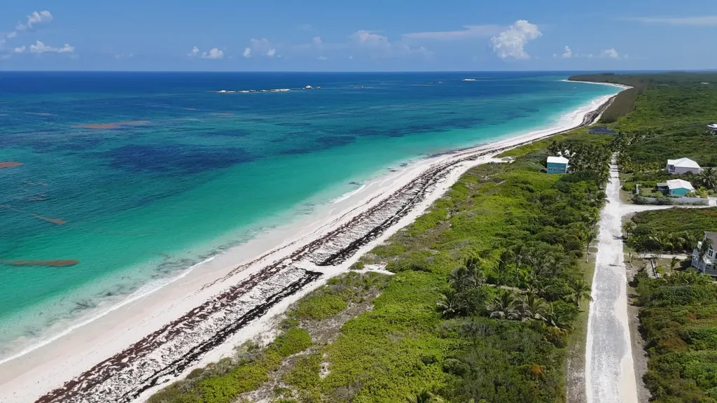 Isl Home Dev, Long Beach Abaco BS