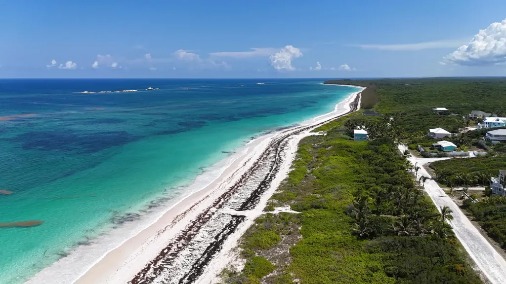 Isl Home Dev, Long Beach Abaco BS