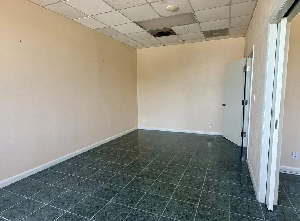 One Bay Street New Providence Paradise Island BS