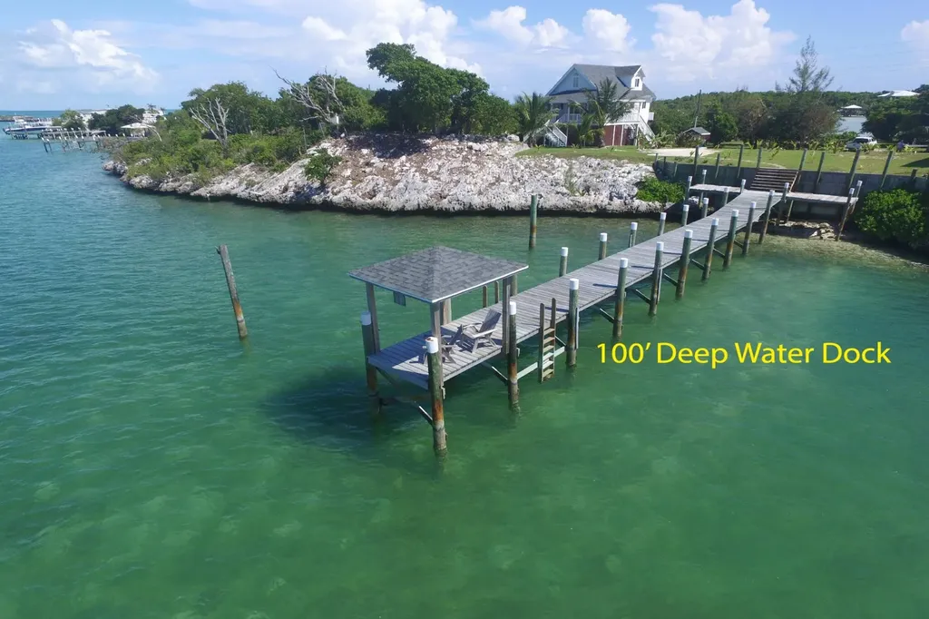 Pelican House, Marsh Harbor Abaco BS