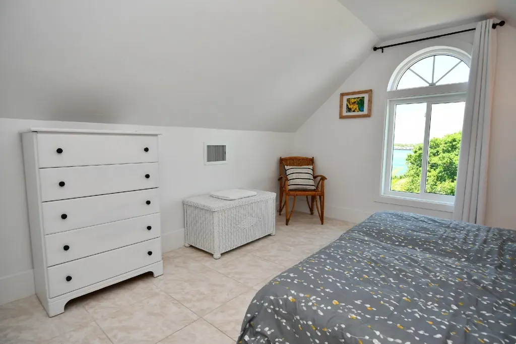 Pelican House, Marsh Harbor Abaco BS