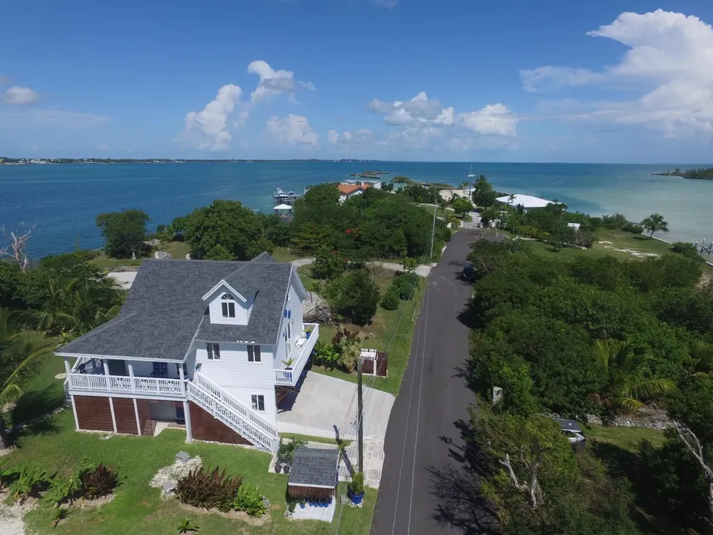 Pelican House, Marsh Harbor Abaco BS