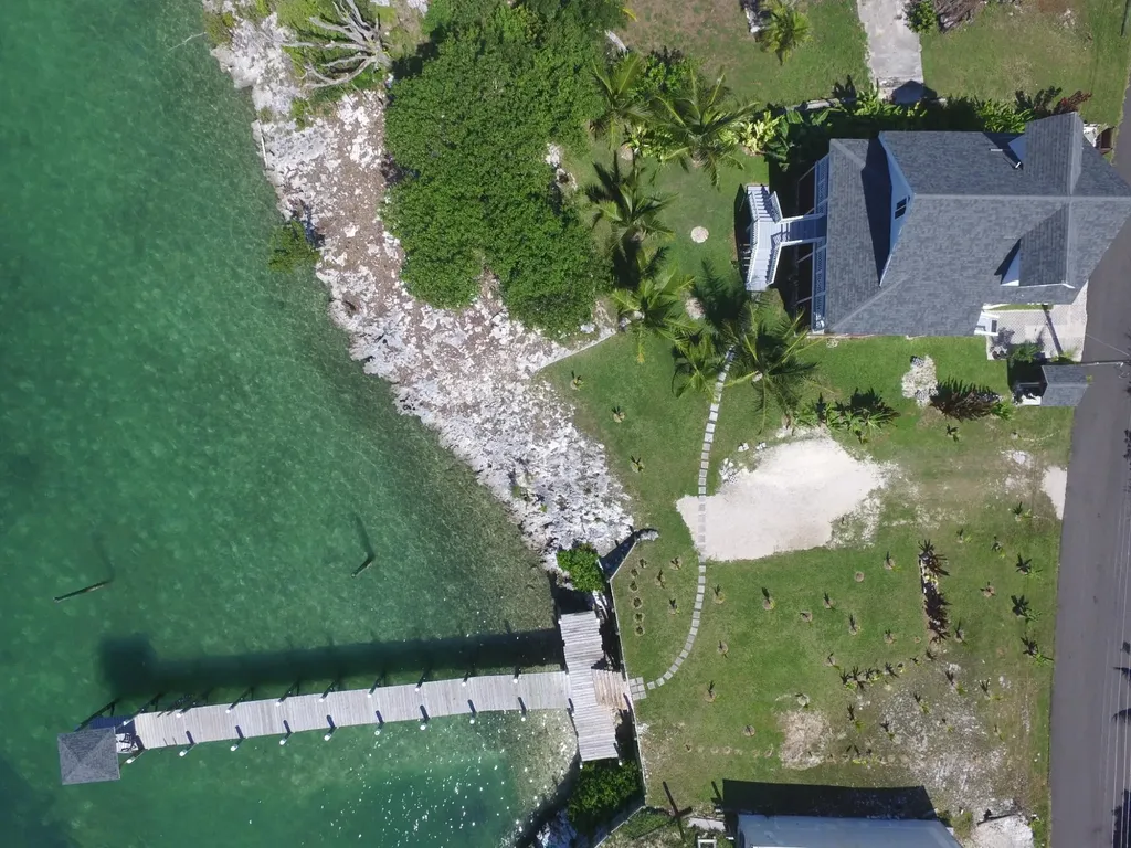 Pelican House, Marsh Harbor Abaco BS