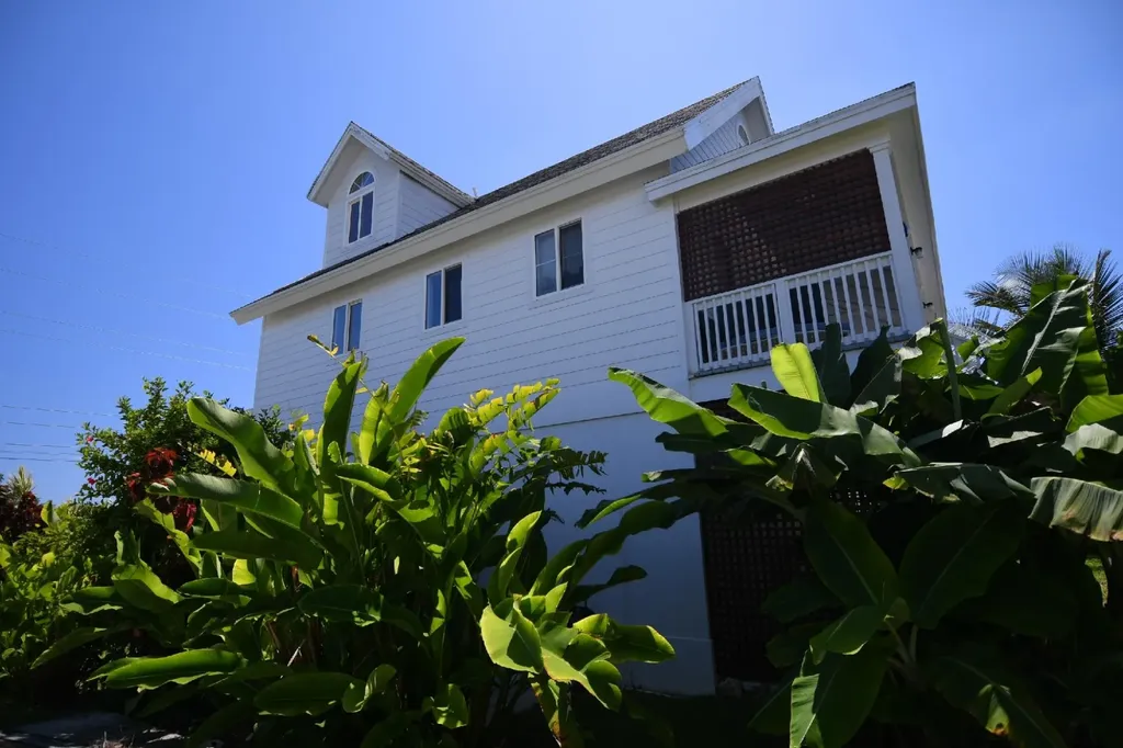 Pelican House, Marsh Harbor Abaco BS