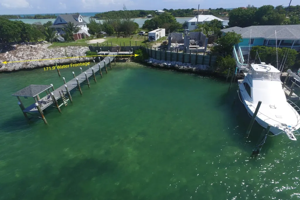 Pelican House, Marsh Harbor Abaco BS