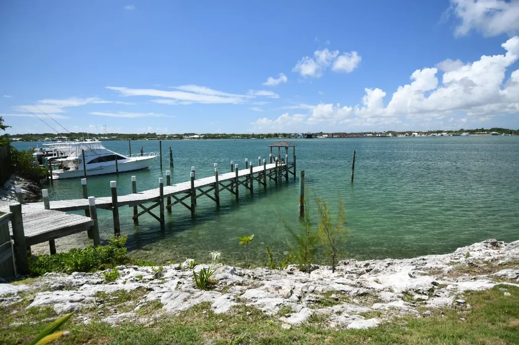 Pelican House, Marsh Harbor Abaco BS