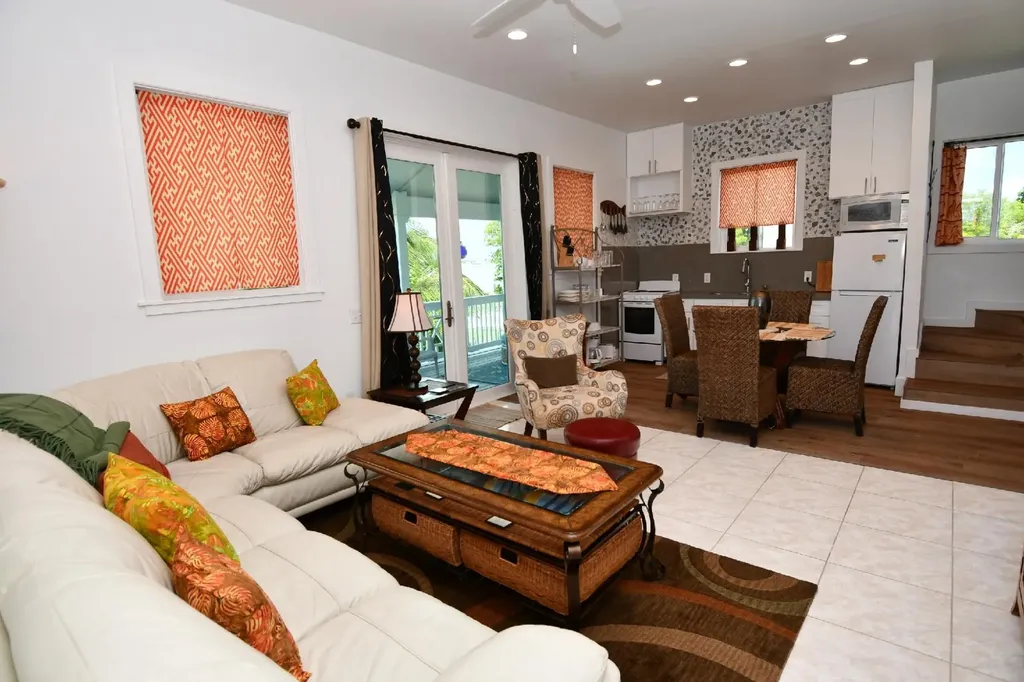 Pelican House, Marsh Harbor Abaco BS