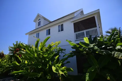Pelican House, Marsh Harbor Abaco BS