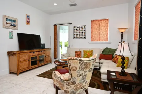 Pelican House, Marsh Harbor Abaco BS