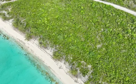 Lot 20, Hawks Nest Cat Island BS