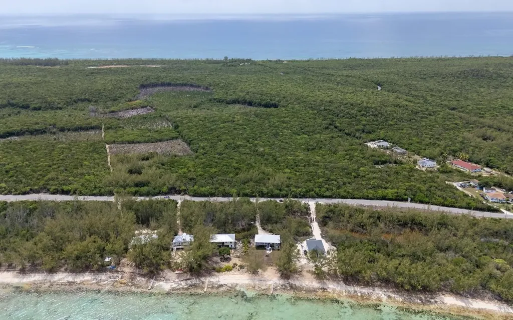 Mission Bay, Tarpum Bay Eleuthera BS