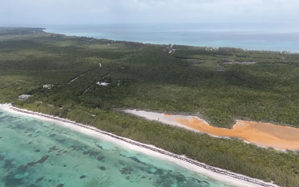 Mission Bay, Tarpum Bay Eleuthera BS