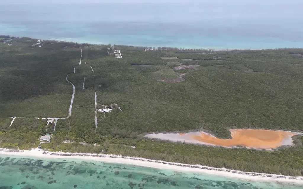 Mission Bay, Tarpum Bay Eleuthera BS