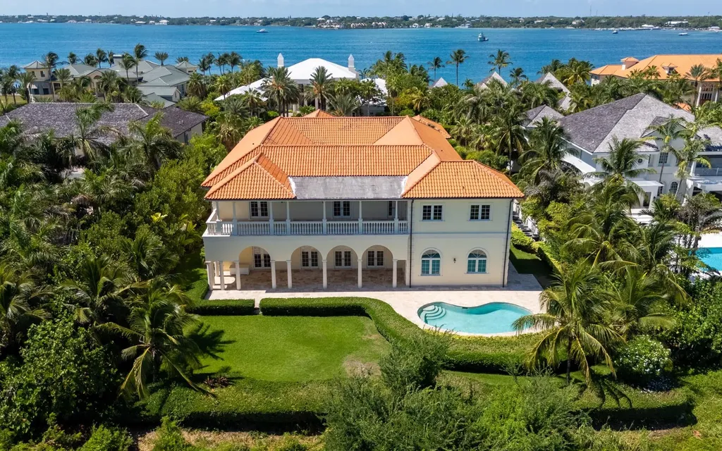 New Providence Paradise Island BS, 103 Ocean Club Estates