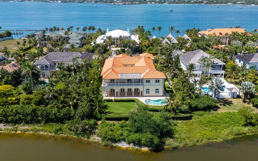 103 Ocean Club Estates New Providence Paradise Island BS