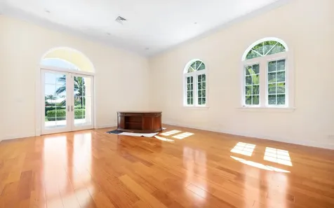 103 Ocean Club Estates New Providence Paradise Island BS