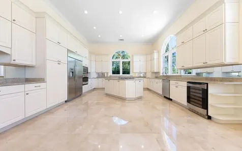 103 Ocean Club Estates New Providence Paradise Island BS