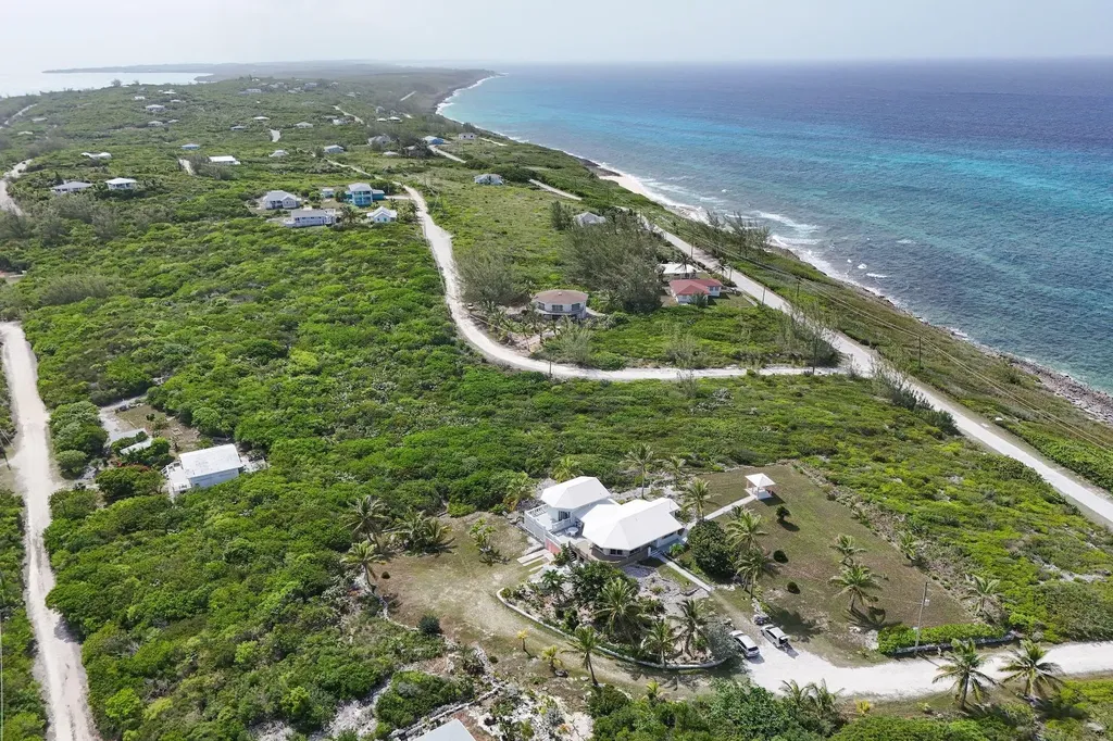 Lot 31 Block 16 Eleuthera BS