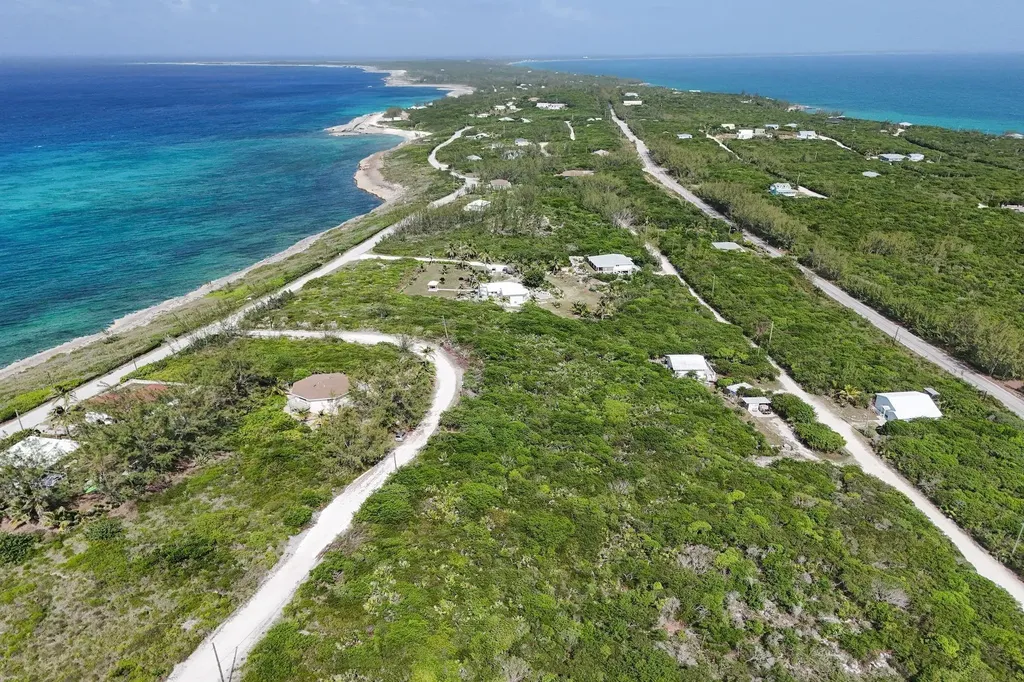Lot 31 Block 16 Eleuthera BS