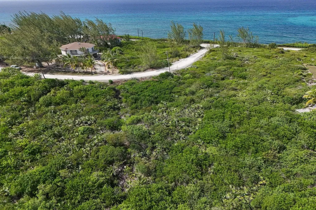 Lot 31 Block 16 Eleuthera BS